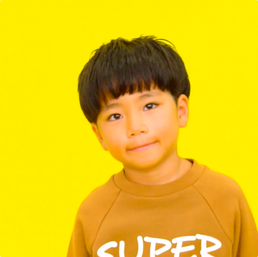 ✂︎ 前髪切りました🩵1y2m1歳児1歳男の子前髪カットセルフカット男の子育児子育てあるある育児日記子供のいる暮らし男の子コーデ息子服息子コーデ坊ちゃん刈りおかっぱ