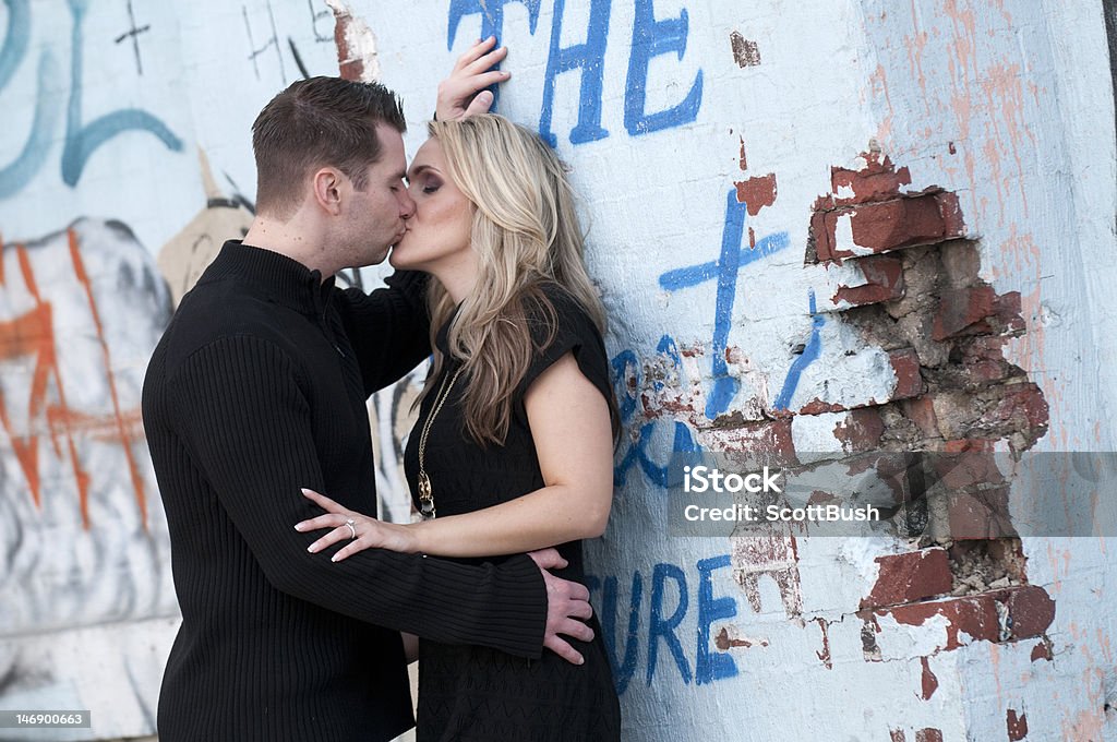 Block B ジコ＆イ・ホジョン、スタイリッシュなカップルルック 甘い雰囲気のグラビアを公開 - Kstyle