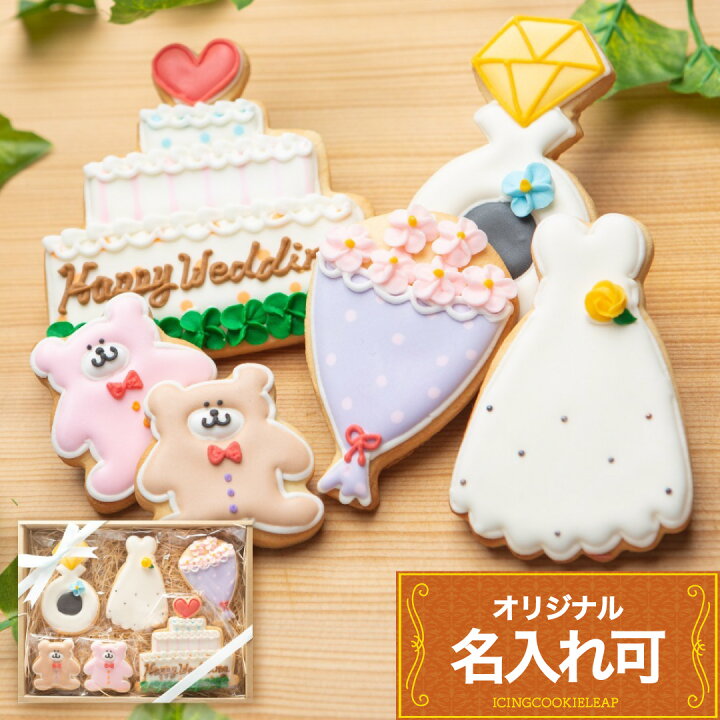 息子くん、本日で10ヶ月になりました☺️✨ 身体をウネウネ。 色んなことに興味が湧いて気づいたら画面からフェードアウトしております✌️笑2枚目の写真パチパチ手を叩いたり ばんざーい！と腕をあげたり 意思疎通もできてとっても楽しい♡🥹🥹 ティッシュ箱も気づい