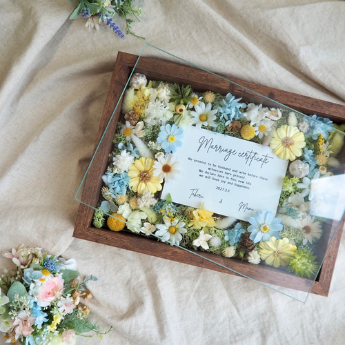 ウッドボックスのプリザーブドフラワー 写真入れ・結婚証明書入れゲスト参加型 お花とウッドブロックの結婚証明書♩AtelierFiore 三重県津市 オーダーメイドのお花屋さん アトリエ フィオーレ