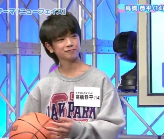 高橋恭平 証明写真作り方TikTok