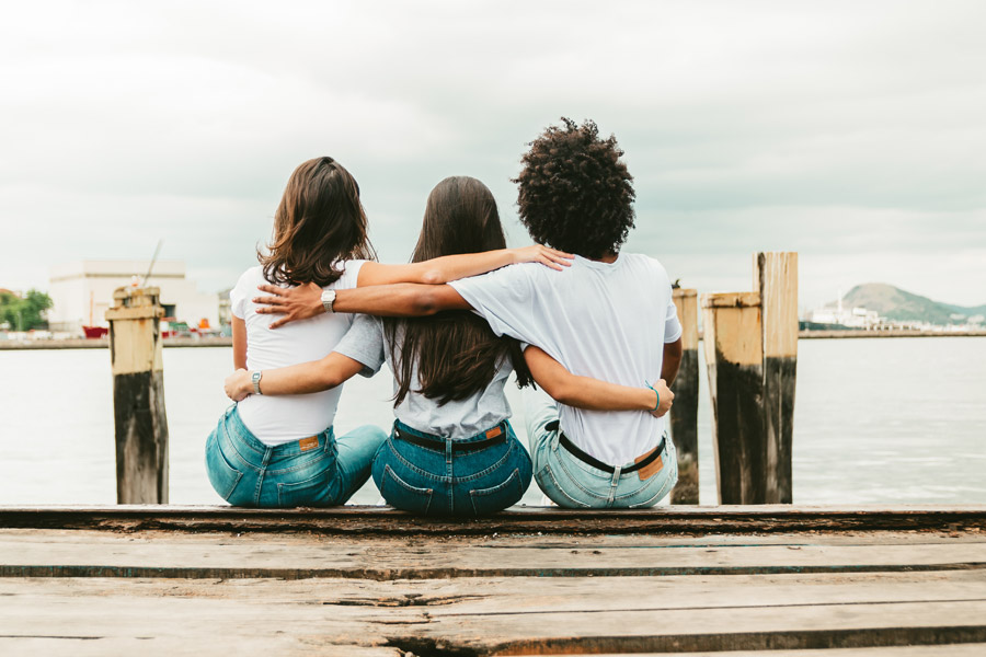 魅力的なペア画3人の楽しみ方