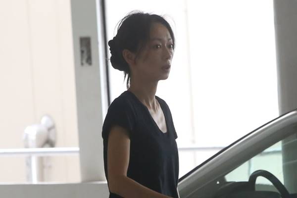 葉月里緒奈、１７歳の長女を公開 銀座で親子デート「美人は似るんですね」「らぶじゃないか～」 - スポーツ報知