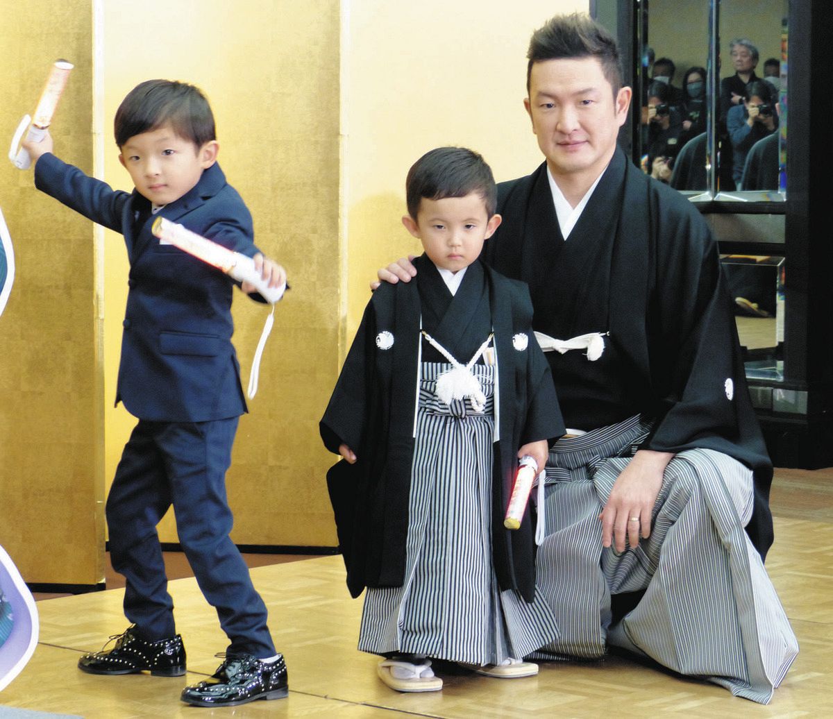 ダウン症児の笑顔広がる 大阪の写真家、国連本部で個展へ 1 2ページ- 産経ニュース