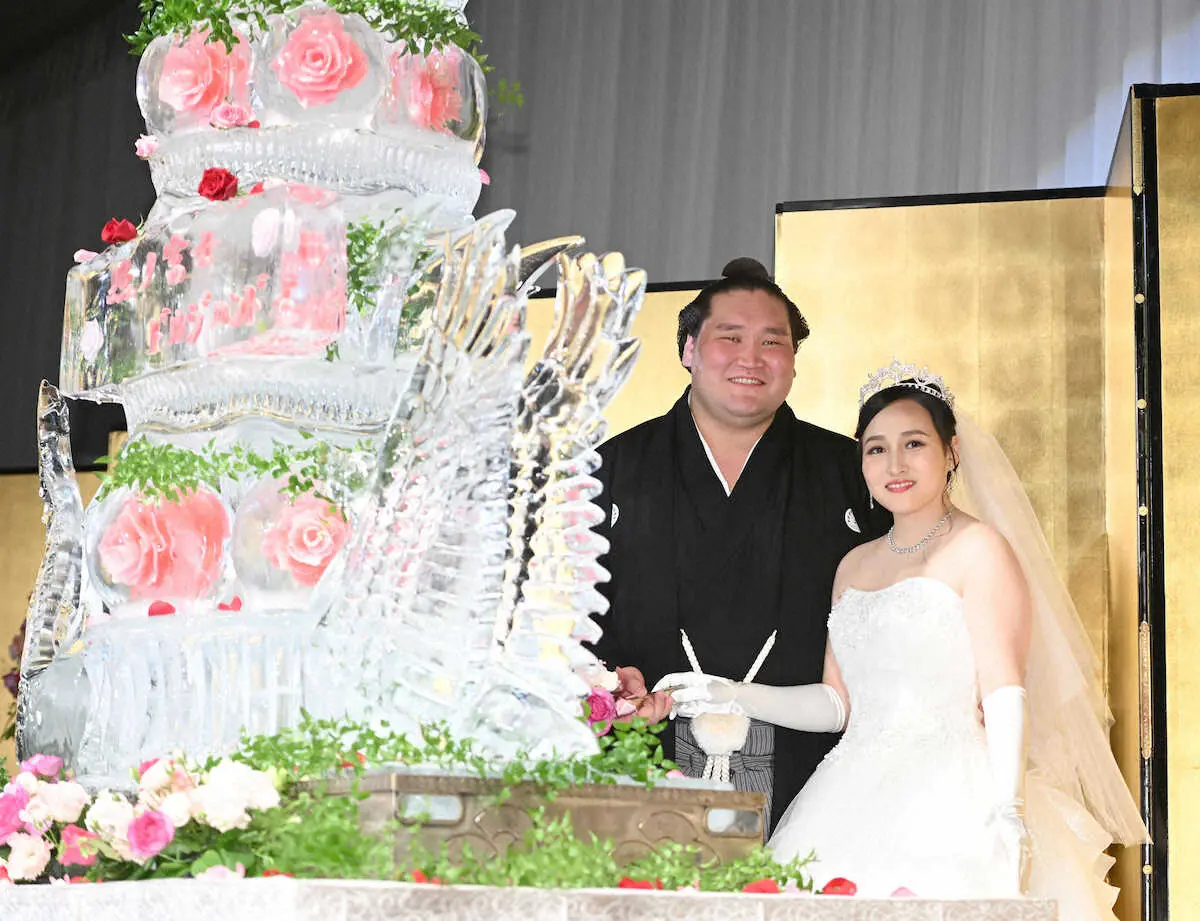 ハン・ジミン、ダウン症女優チョン・ウネの結婚式に出席「ホントにホントにおめでとう」