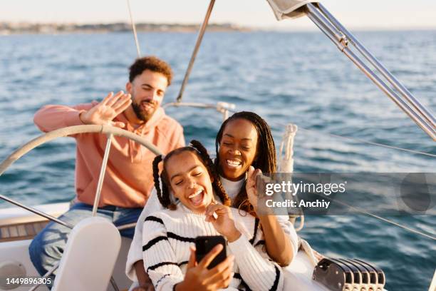 26,478 お金持ち 家族 Stock Photos, High-Res Pictures, and Images - Getty Images