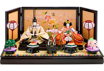 雛人形の飾り方 『さて、おひなさまを飾りましょう』