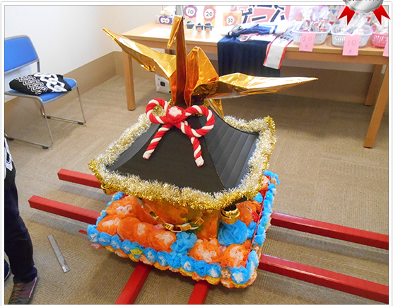 夏まつりごっこのお神輿製作