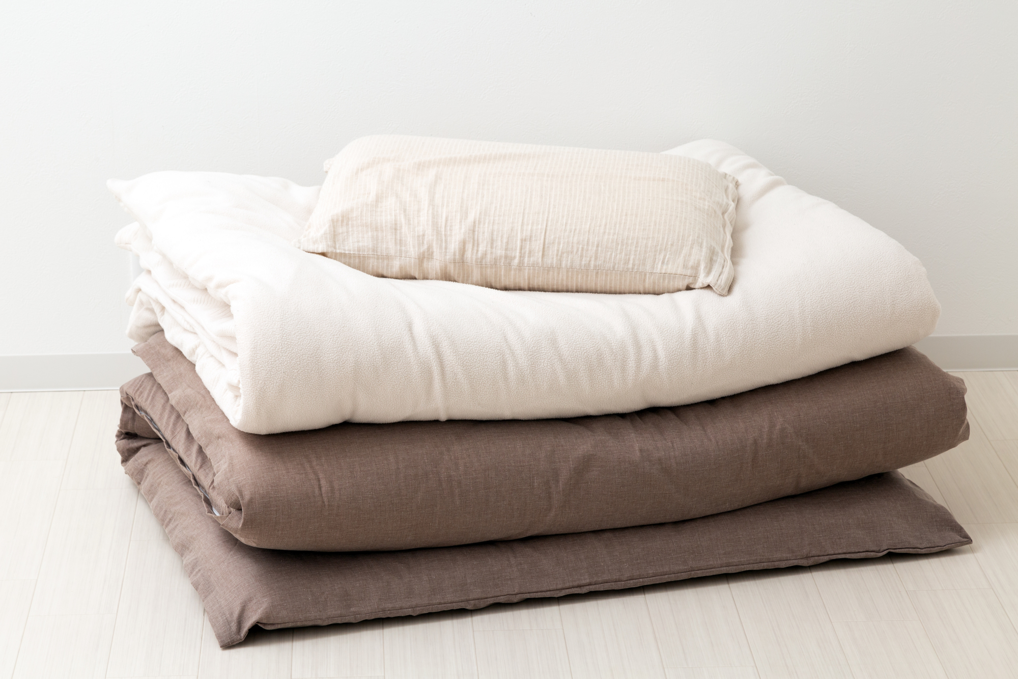 布団派？ベッド派？失敗しない一人暮らしの寝具の選び方OAKHOUSE TIMES -online