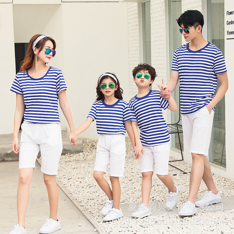 11月ディズニーで着たい服装！おしゃれな親子コーデのおすすめランキング野に行く