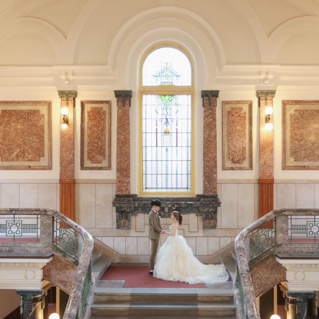 市政資料館のフォトウェディング・前撮りラヴィファクトリ