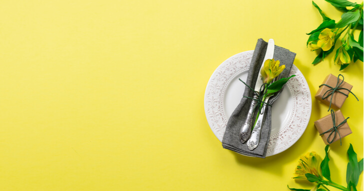 里帰り出産のお礼の相場とマナーギフトにおすすめの品物も解説！子育て情報キッズアライズ