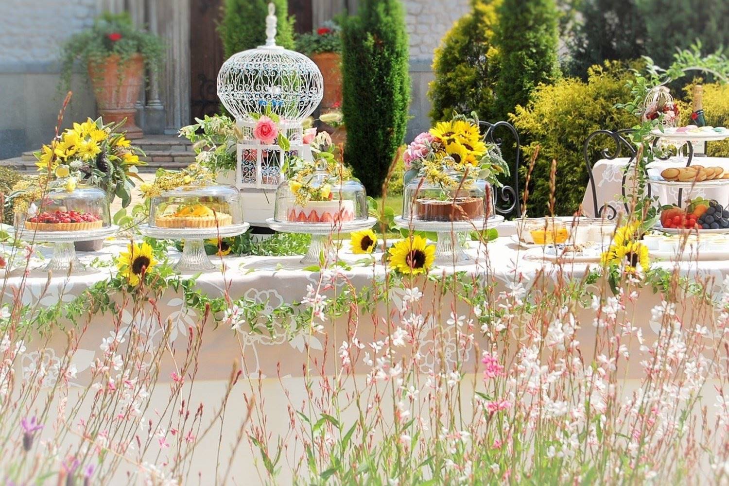 テーマは「パリのお花屋さん」トップフローリストの結婚式公式 パーティーレポートフォーチュンガーデン京都結婚式場・ウェディング