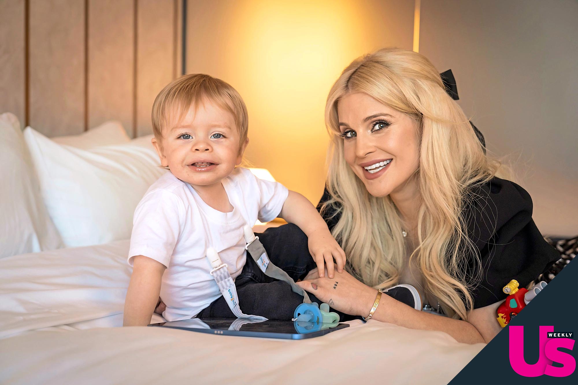 オジー ・ オズボーン、シャロン ・ オズボーン、ケリー ・ オズボーン、ジャック ・ オズボーン —ストック編集用写真©s_bukley 15216645