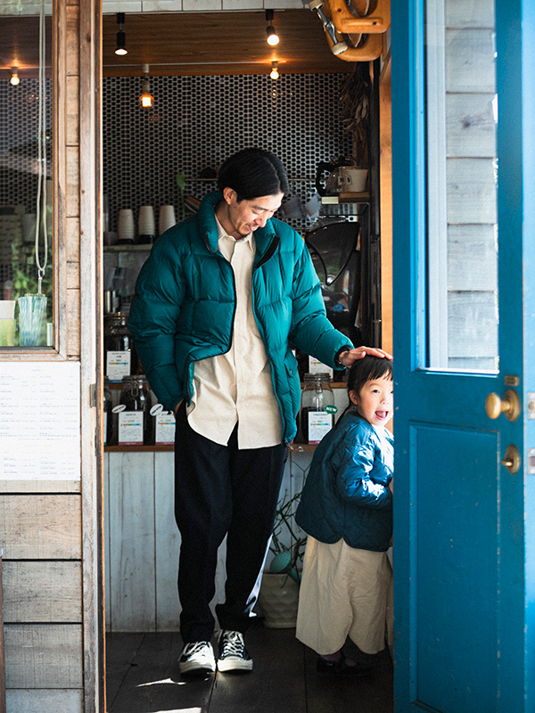 メンズ アウター 新作 ビジネス ジャンバー コート父親 紳士用 メンズトップス レジャー ゆったり 秋冬 公園でのパパファッション 冬 編 寒さ対策＆動きやすさ重視のコーデ例を伝授！ - AUENオーエン旧DCOLLECTION-30代・40代・50代からのメンズファッション
