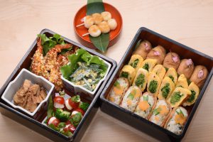 今日はこれからお花見です！うきうきおべんとギャラリーおべんとhome