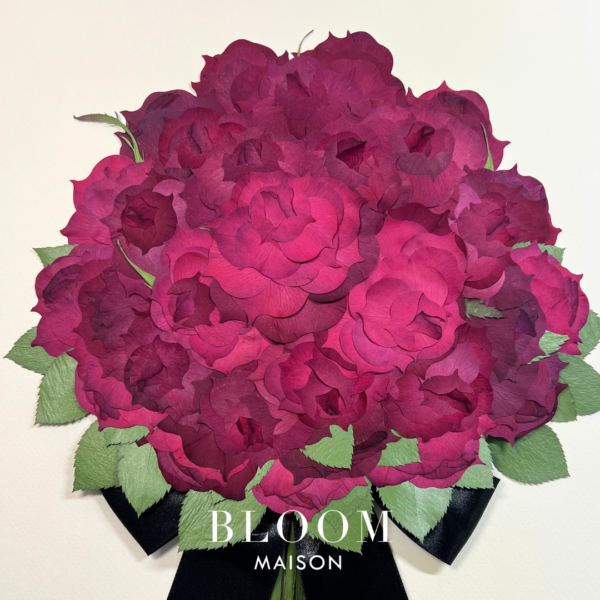 跪く プロポーズ ひざまずく プレゼント 人物の写真素材 - PIXTA