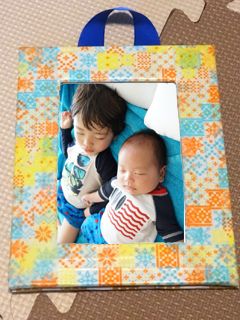 大きなダンボール板で何ができる？聖徳大学多摩幼稚園