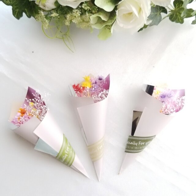 バルーン 花束 卒業 ドライフラワー バルーンブーケフィオナ 誕生日 プレゼント ギフト 贈り物 発表会 卒業式 卒園式 お祝い 母の日 お洒落 :ウエディング専門店 ミュゼ - 通販 - Yahoo!ショッピング