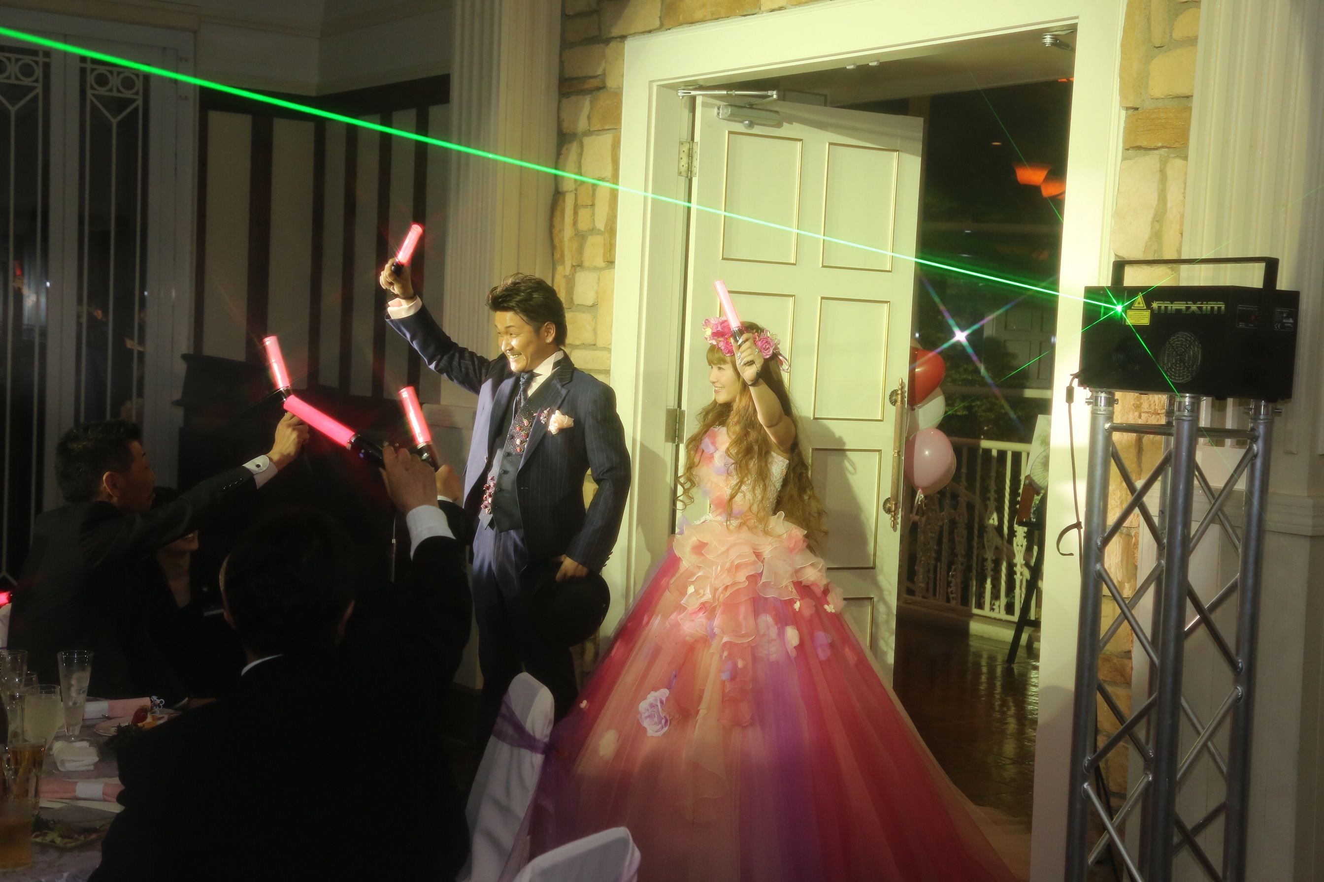 結婚式でできる入場シーンのトレンドの演出をご紹介☆ - 徳島の結婚式場 パークウエストン PARKWESTON