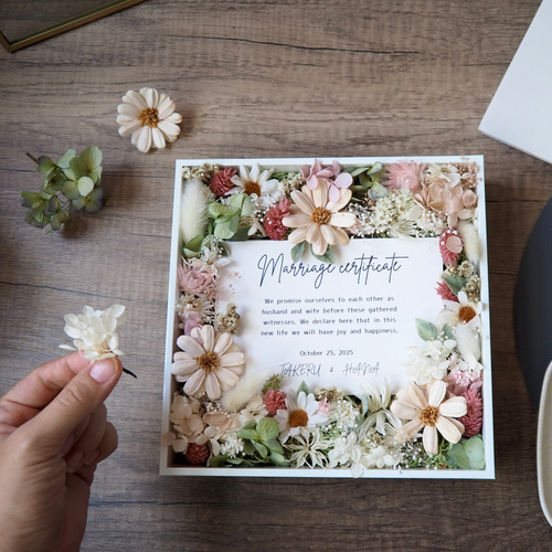 結婚証明書 木漏れ日ボタニカルリース風ホワイト 押し花とアクリルフレームで作成したハンドメイドの可愛い結婚証明書！ -花＊花Gluck はなはなぐりゅっけ- プレゼント＆ギフトのギフトモール