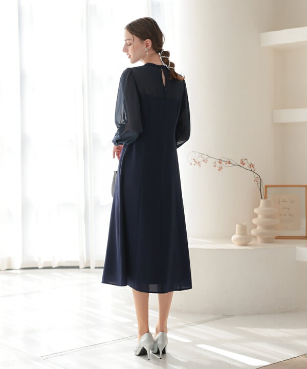 両家顔合わせ！60代母親のおすすめの服装は？カジュアル＆スーツスタイルワムクロ