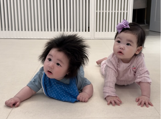 赤ちゃん兵士”ZE:A ヒョンシク、子供時代の写真を公開 - Kstyle