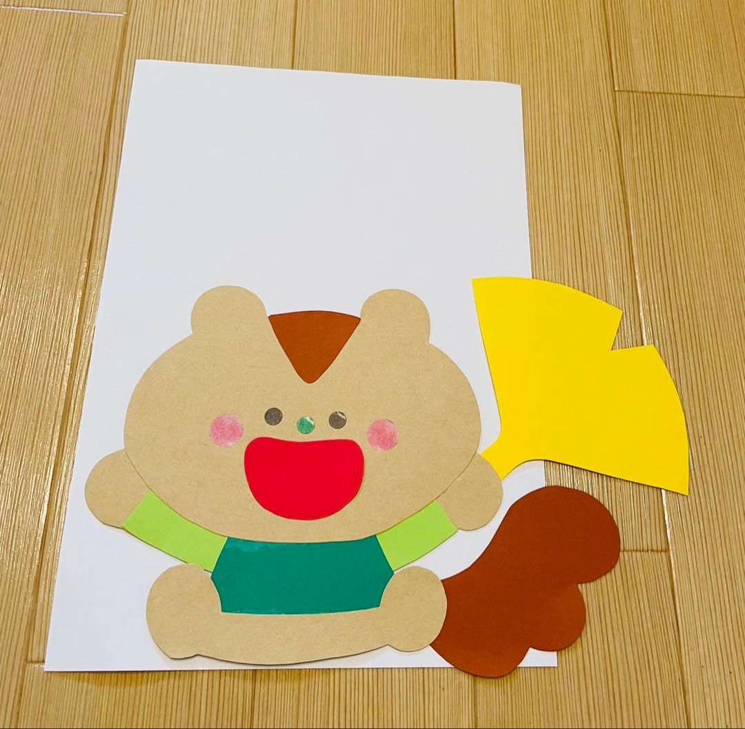 壁面制作「リスさんの秋」 秋：11月の製作アイデア保育士・幼稚園教諭のおしゃべり広場！掲示板・製作 ネタ の紹介『みるく・ぶれーく！』