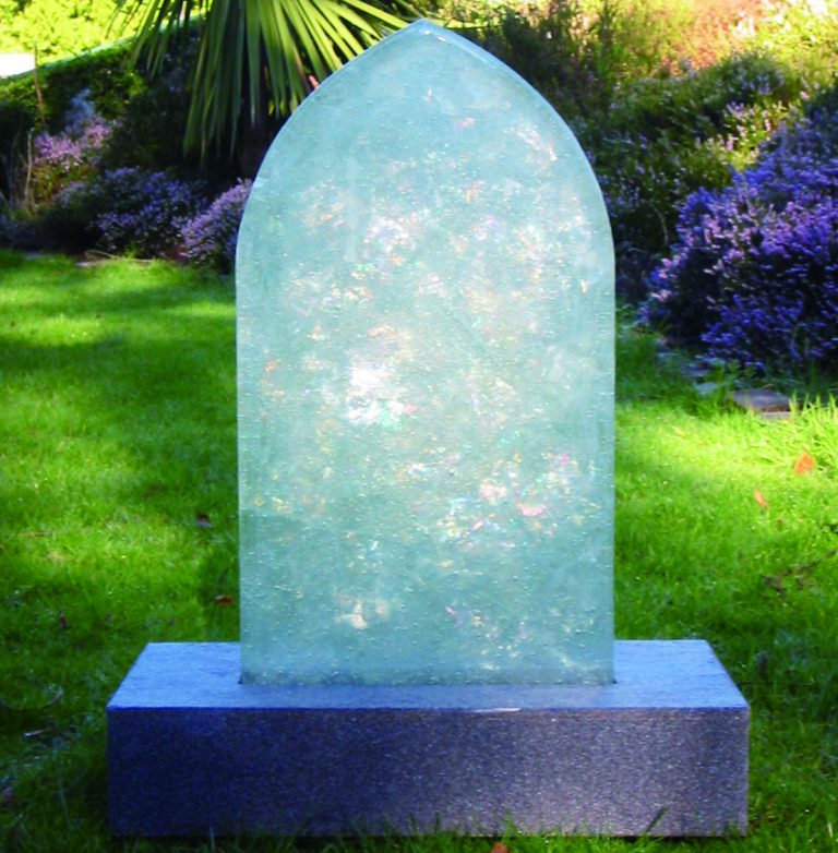 迫りくる「多死社会」。あなたはどうする？これからの「お墓」との向き合い方SDGs MAGAZINE