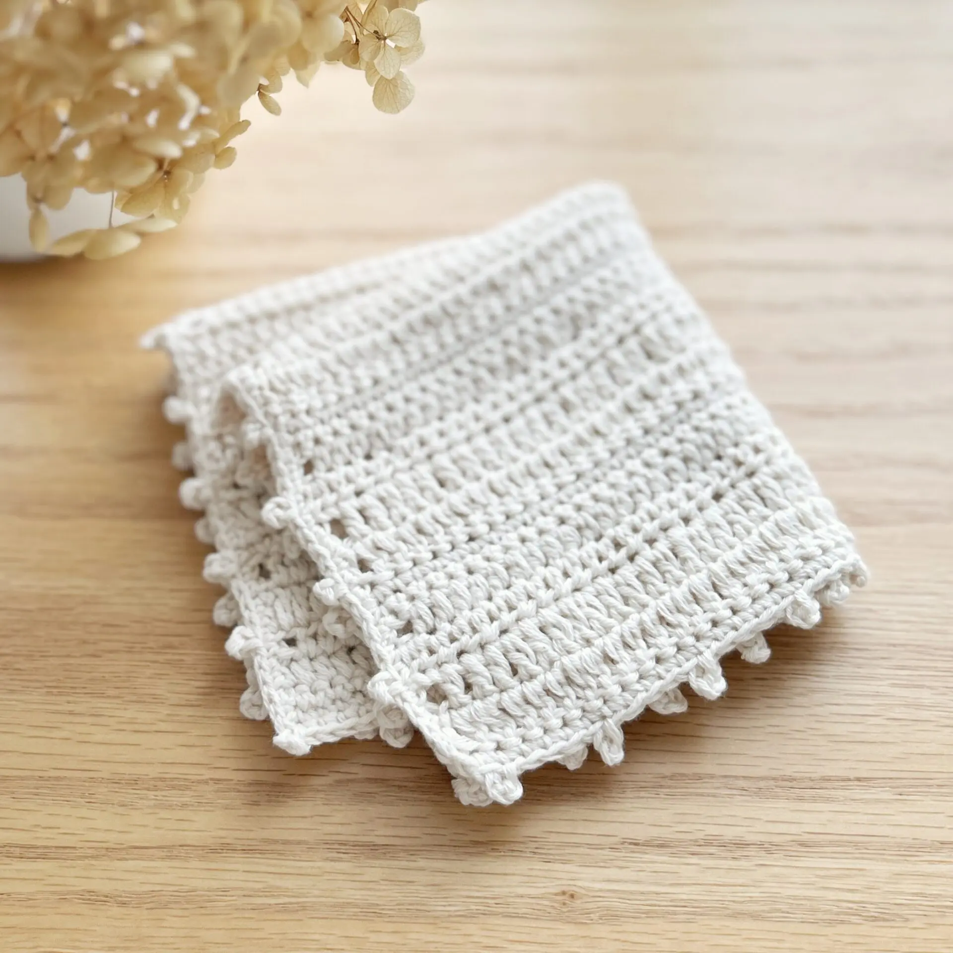 かぎ針編み半日で完成 簡単 ベビーニット帽を編んでみた初心者