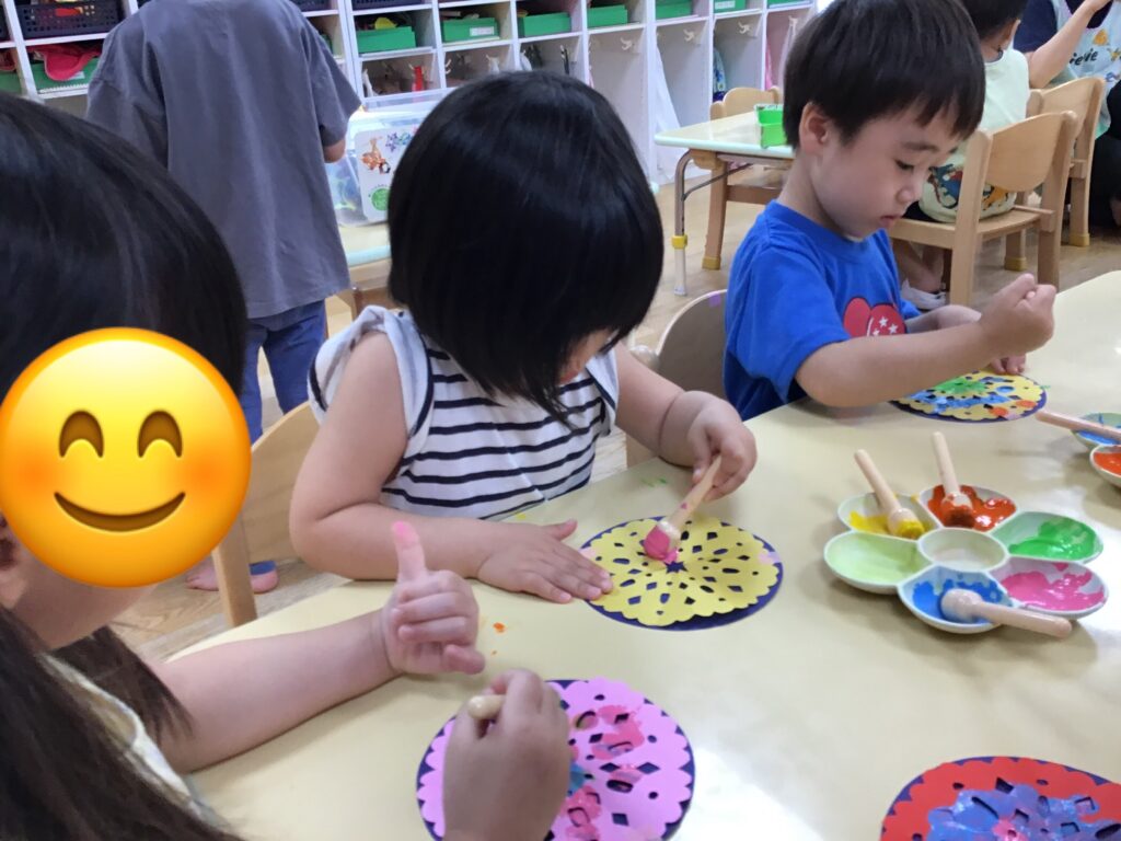 8月の製作 1歳児向け製作アイデア花火、おばけ、ひまわりなどおすすめ8選保育士・幼稚園教諭のための情報メディア ほいくis ほいくいず