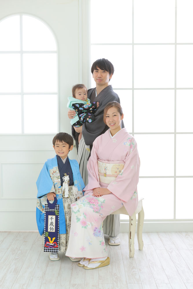 七五三の記念に家族揃って撮影しよう 七五三写真のフォトスタジオ・写真館はらかんスタジオ