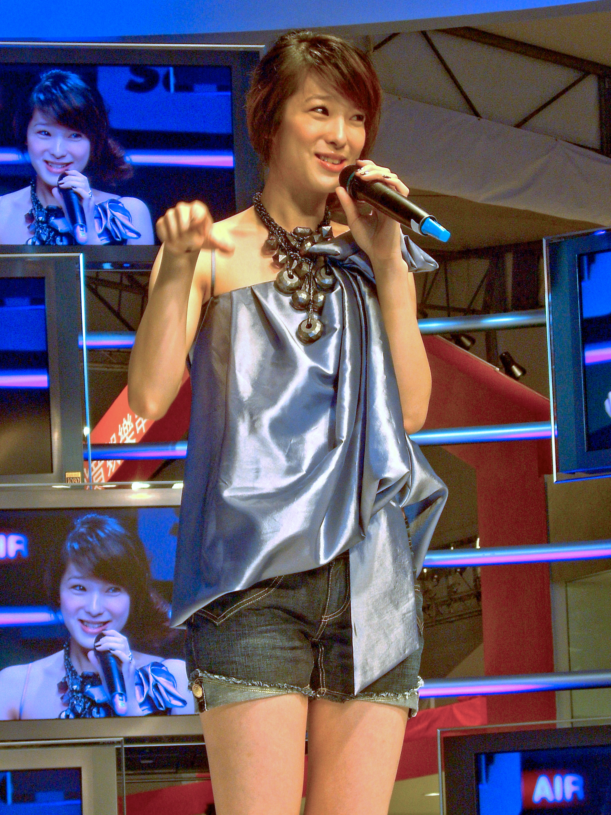 送料無料 頼雅妍 メーガン・ライ 表紙＆特集 台湾雑誌 明潮M'INT2019年第321期 朴敘俊 パク・ソジュン 掲載あり！ : 台湾セレクション- 通販 - Yahoo!ショッピング