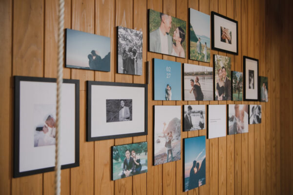 セリアのフォトフレームで作るアクリルウェルカムボードの作り方と無料テンプレート