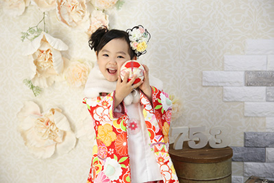 ボブの七五三ヘアセットは意外と簡単！おしゃれなアレンジ方法を紹介おすすめの写真スタジオが見つかる写真館アワード