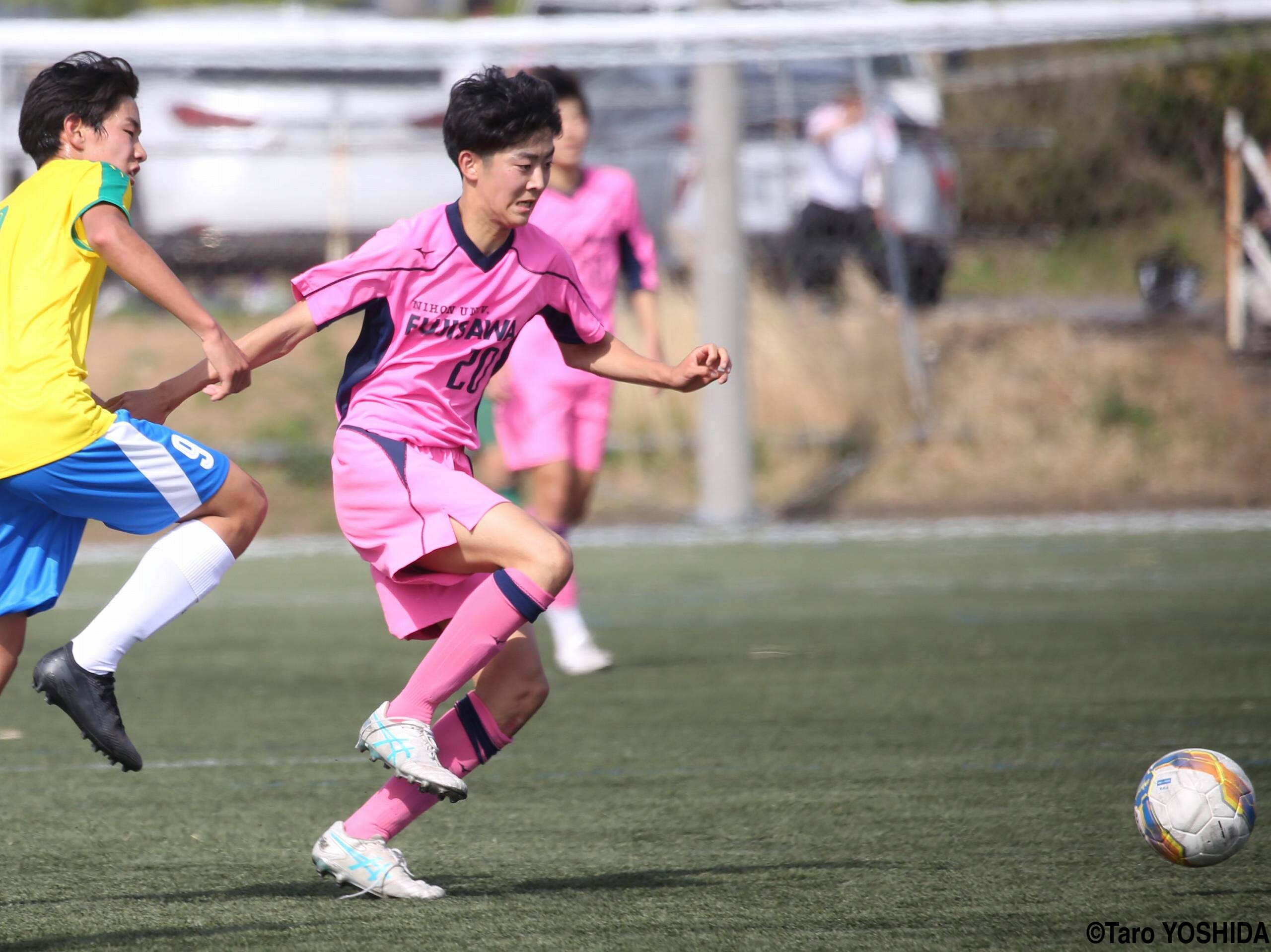 元日本代表 藤本淳吾さんがサッカーコースを直接指導