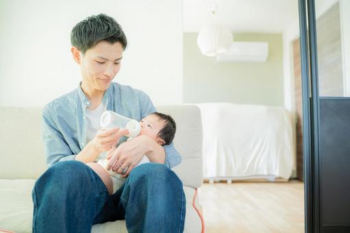 若々しくありたい」未就学児を持つ50代パパの悩み：日経xwoman