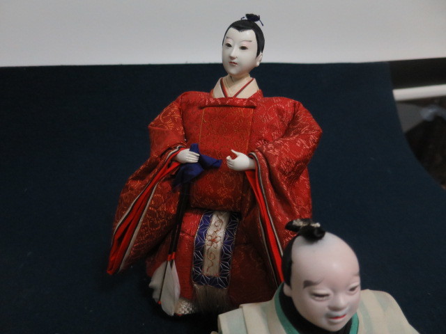 雛人形 正絹金襴 手造り木製頭 官女 随身 仕丁 五人ばやし 木製共箱