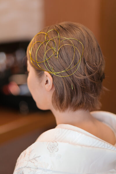結婚式のショートヘア向けアレンジ 簡単だけどお呼ばれにぴったりの髪型は？ゼクシィ
