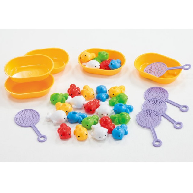 手作り水遊びおもちゃ大全集〜水鉄砲やジョーロなど、プールやお風呂で楽しめる水遊び手作りおもちゃ〜保育と遊びのプラットフォーム ほいくる