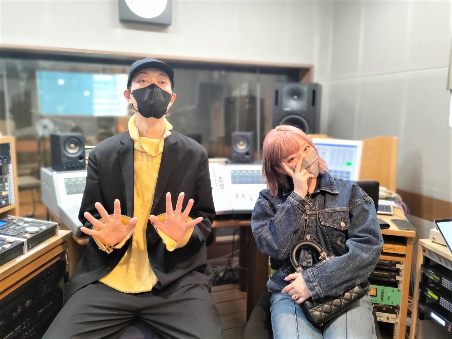 オリラジ藤森、“麗しの新マネージャー”をYouTubeで紹介 動画で人気のとびちゃんが人事異動にReal Soundリアルサウンド テック