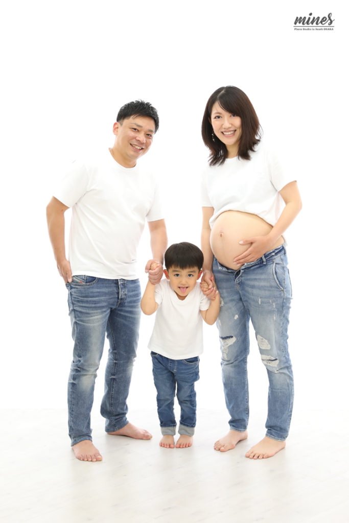 家族みんなで新しい家族を祝福♪マタニティフォト』 撮影日：2021年1月31日 WeddingGardenアンジュール四季彩の庭 WeddingGarden アンジュール 四季彩の庭の撮影レポート Photorait