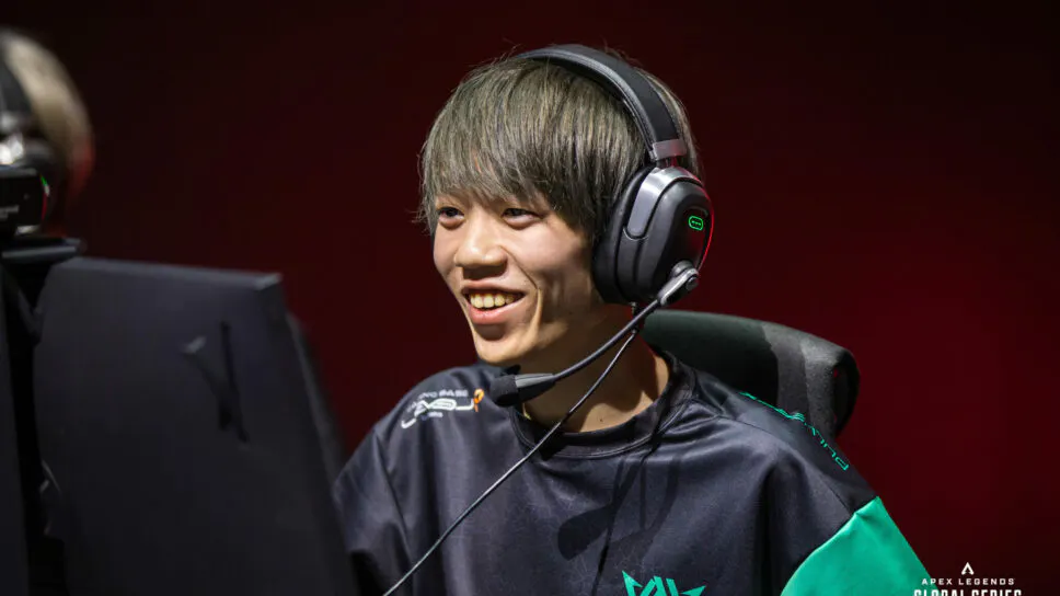 家族葬における祭壇の種類や相場、おすすめの花祭壇事例を紹介