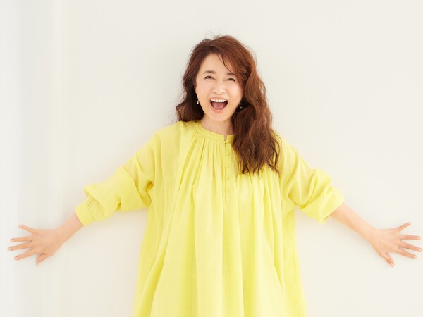 風吹ジュン：女優として「終わった」と思ったトラブル、衝撃的な少女時代を明かす 故・樹木希林さんとのエピソードも - 毎日キレイ