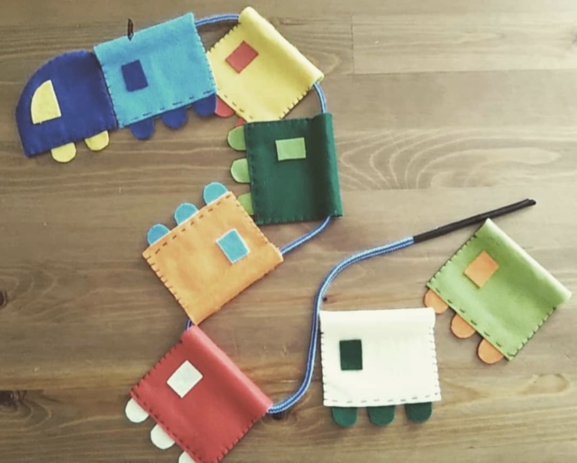 色合わせおもちゃを手作り！トイレットペーパーの芯が知育玩具に 2歳～5歳児対象