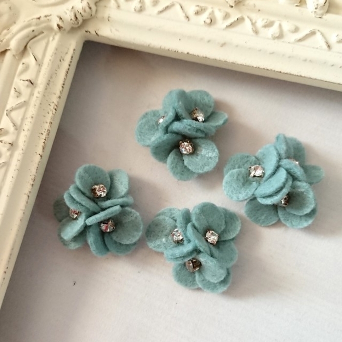 赤鬼さんと青鬼さん 節分のヘアゴムができました✨ 上から見ても可愛い🥰節分ヘアゴムキッズファッションキッズヘア鬼赤鬼青鬼節分飾り節分コスプレヘアアクセサリー子供フェルトフェルト雑貨フェルトマスコットフェルトおもちゃ