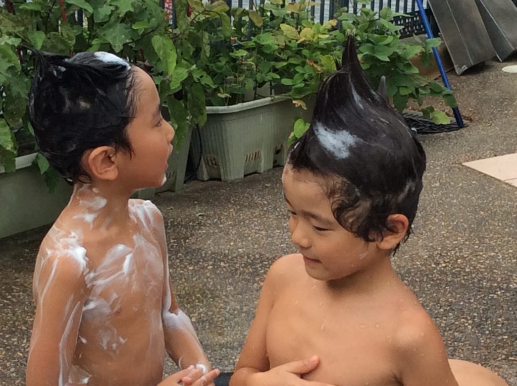 お泊まり会⑤ お風呂＆おやすみ編 5歳児☆アイン能見台駅前保育園 - アイン保育園