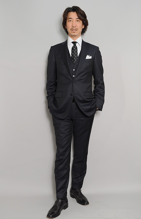 卒業式のスーツはどう選ぶ？父親の服装マナーと着こなしのコツオーダースーツの銀座英國屋