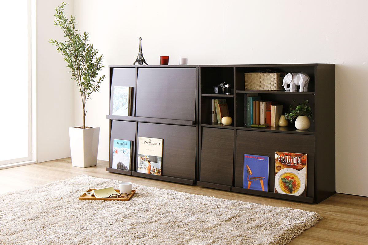 このお部屋良い！と思う方は「❤️」をコメント欄へ✨ 自分のスキを追い求める「推し活」🔥 推しへの愛が大きすぎるがゆえに困ってしまうのが、 「推し活グッズの収納」ですよね🥹今回は、推し活グッズを隠しつつも推しと楽しく過ごせるお部屋をご提案🙌 新発売で早くも