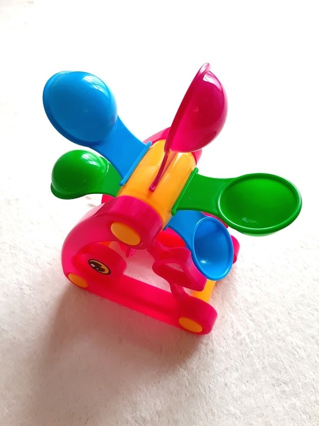 セリア「やっと出会えた」「ママ必見！」お出かけにおすすめ♪ 超使えるベビーグッズ4選たまひよ